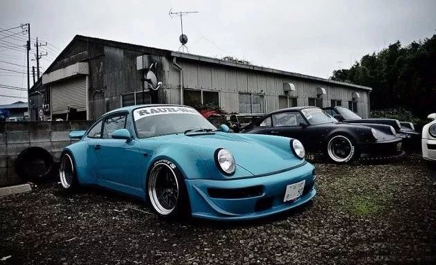 一个日本人用30万改了一台车,最后还成了一个