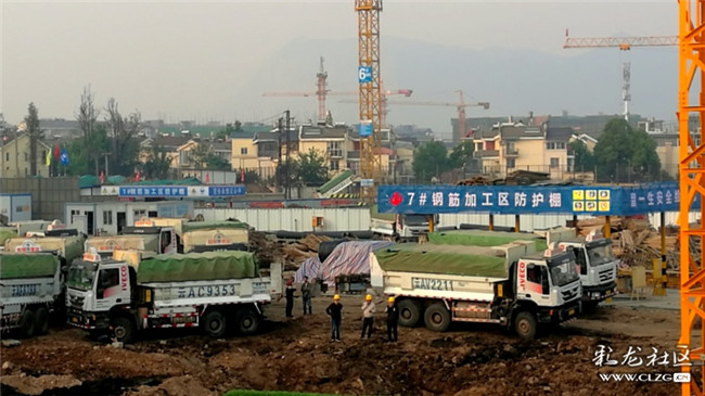【身边的小康】小康路上的奋斗者
