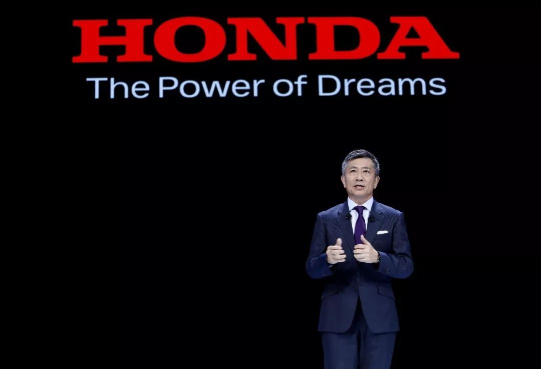 看到HONDA的展台 直觉告诉我“本田技研在憋大招!”