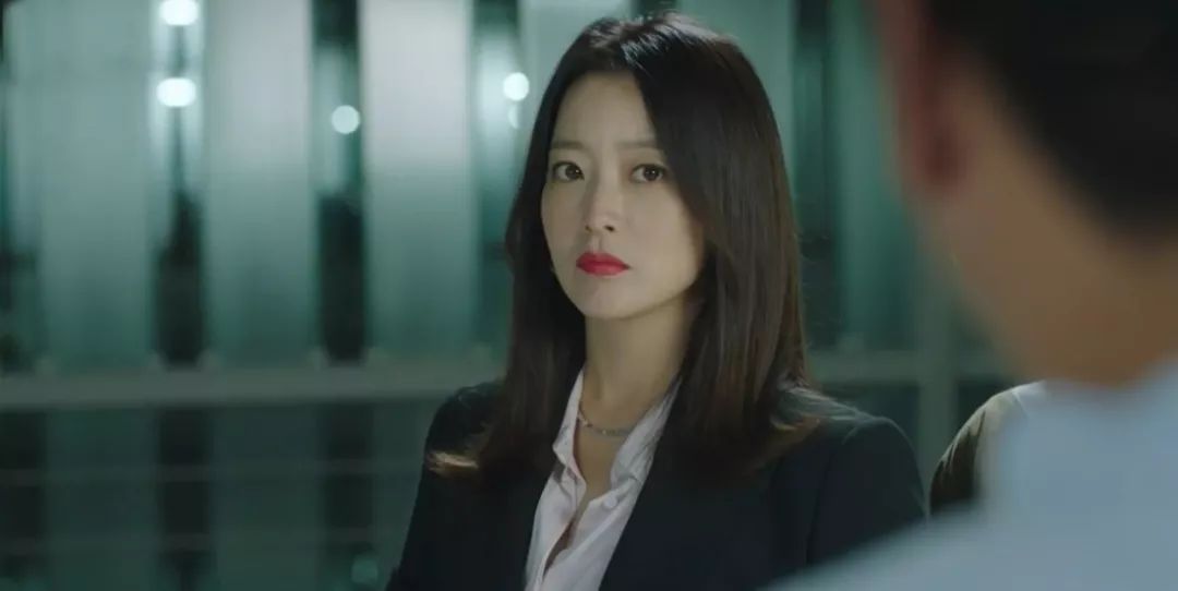 第一代韩剧女神,还是美得过分 第一代韩剧女神,还是美得过分