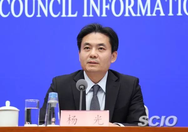 国务院港澳事务办公室新闻发言人杨光(张馨 摄)