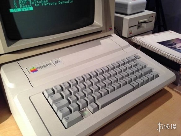 ѷ30ǰApple IIe ȻϷ