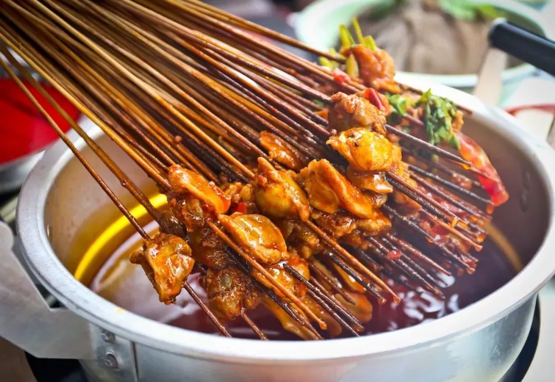 没有一个人,能从成都奎星楼街瘦着出来!