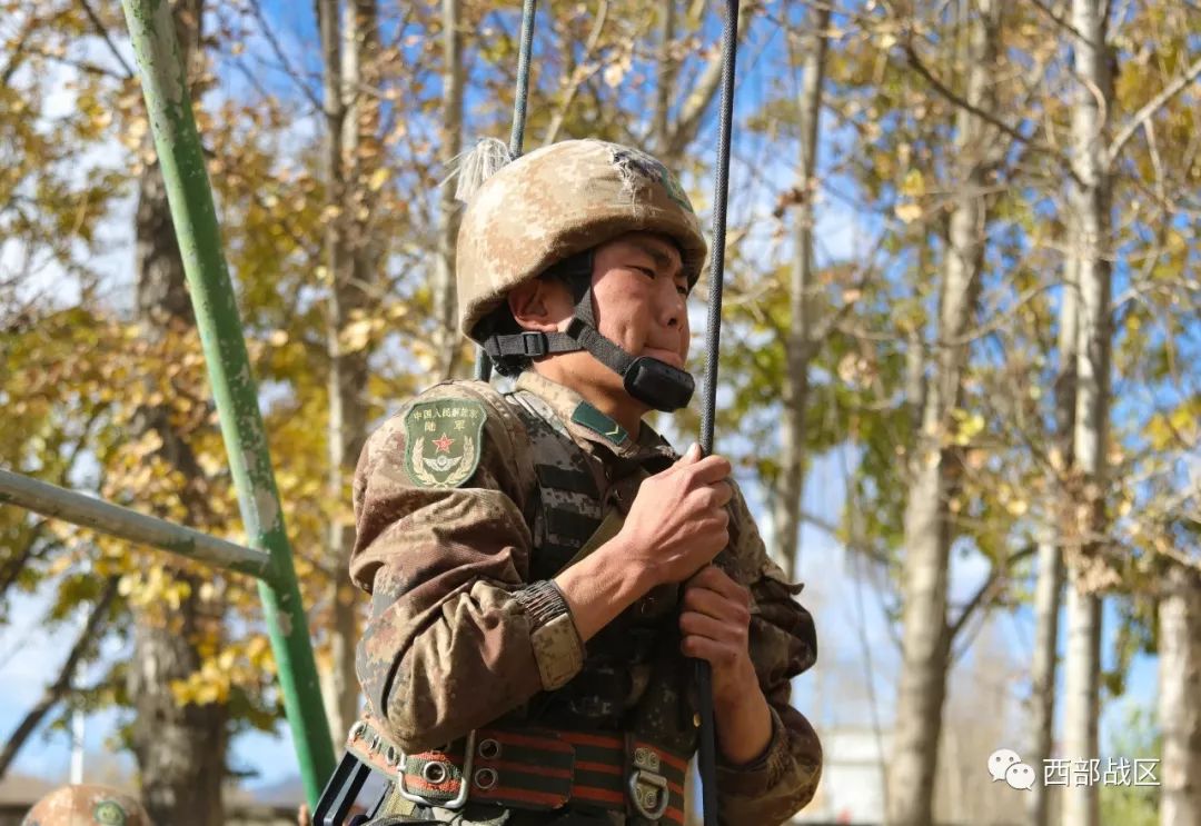 这个营,新士官和新排长较上了劲儿