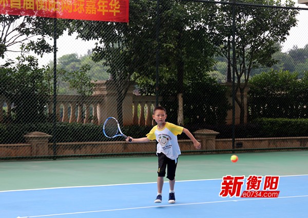 喜迎省运会:衡阳市青少年网球锦标赛火力全开