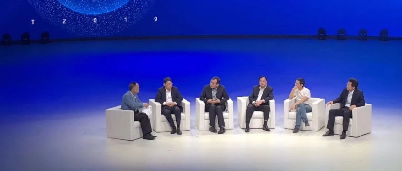 芳向盘 | 北汽、上汽、东风争夺华为，5G时代谁主汽车？