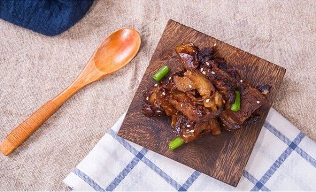 块块肉是怎么做的 e8mE-huqrnap2791411.jpg