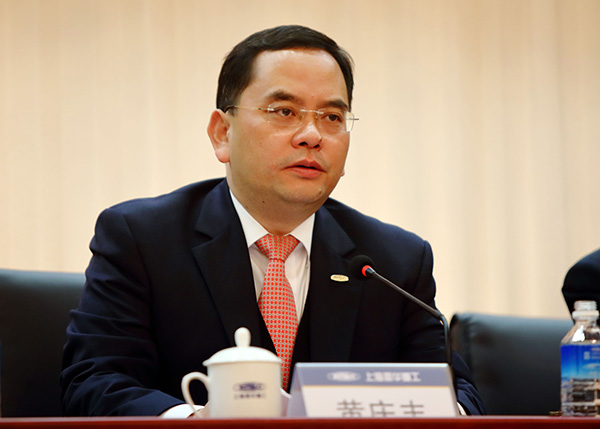振华重工董事长_振华重工