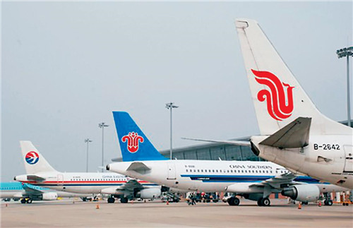 三大航空央企2017年净赚195亿元 但油价