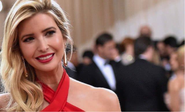 这才是今天美国新闻的头条:伊万卡被侮辱,惊动