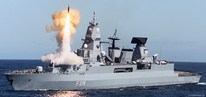 萨克森级F124型防空护卫舰F219舰(seaforces.org网站图)