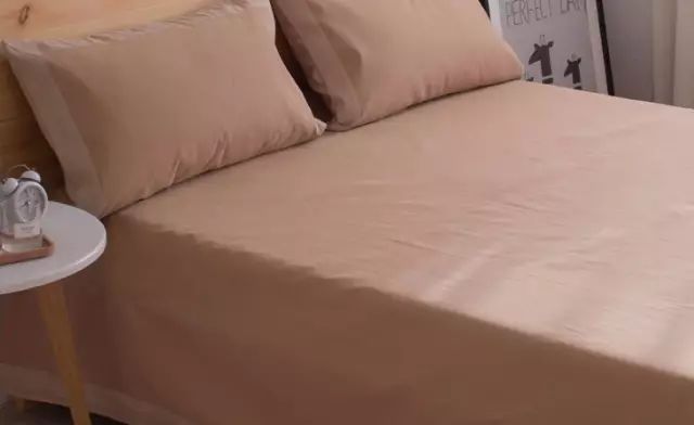 他们用纯棉老粗布做了个凉席，没想到睡上去这么爽