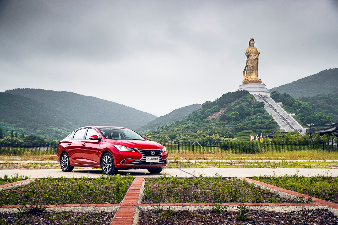 豪车才有高科技配置 十万元的它也有？