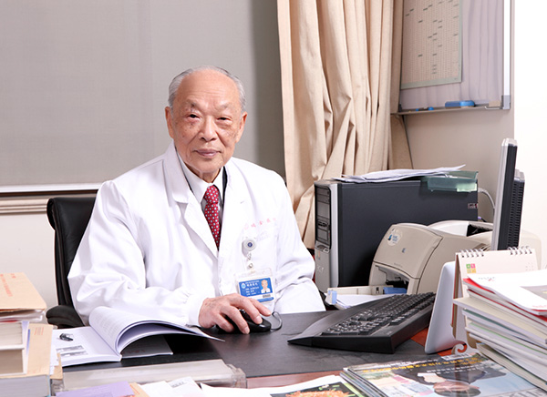 95岁医生获评“最美医师” 使白血病治愈率超97%