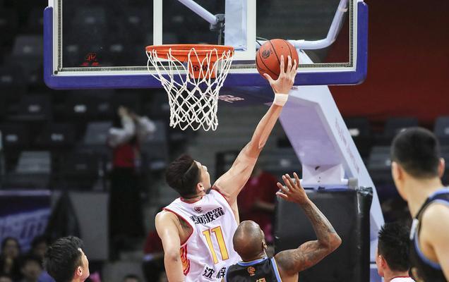 广东德比,阿联年龄体能成限制,杜锋为对抗深圳