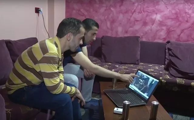 真相:化武袭击视频中的男孩与医生发声了