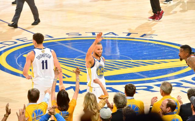 怎么样上篮不会被帽 oYwD-hcikcew5354941.jpg