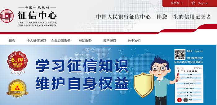 帝一娱乐登入,热点特战女兵泪别绿军装,留下了这些