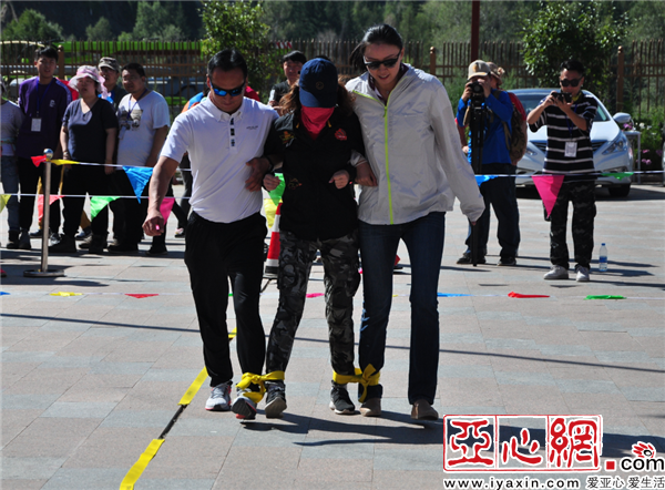 2018年中国可可托海体育旅游露营大会开幕