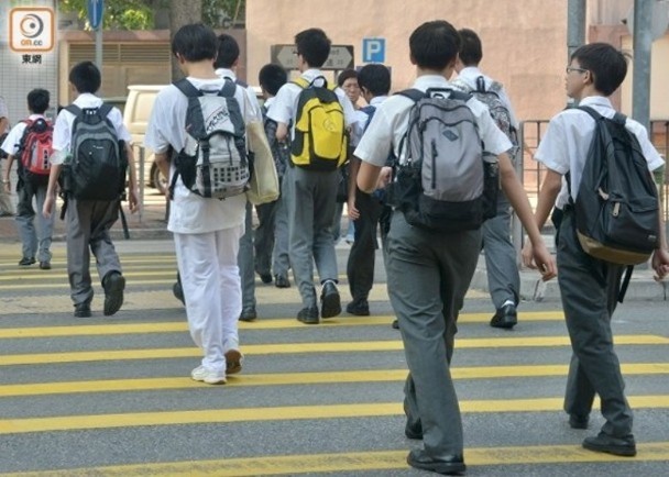 香港教育局出手：公罗布泊食人蜥蜴立中学严禁