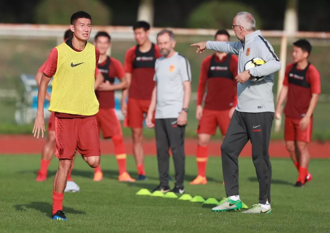 世界出战人口_世界人口(2)