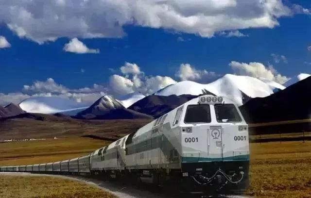100多个景点全！免！费！从长沙坐火车可直达西藏，沿途风景美炸