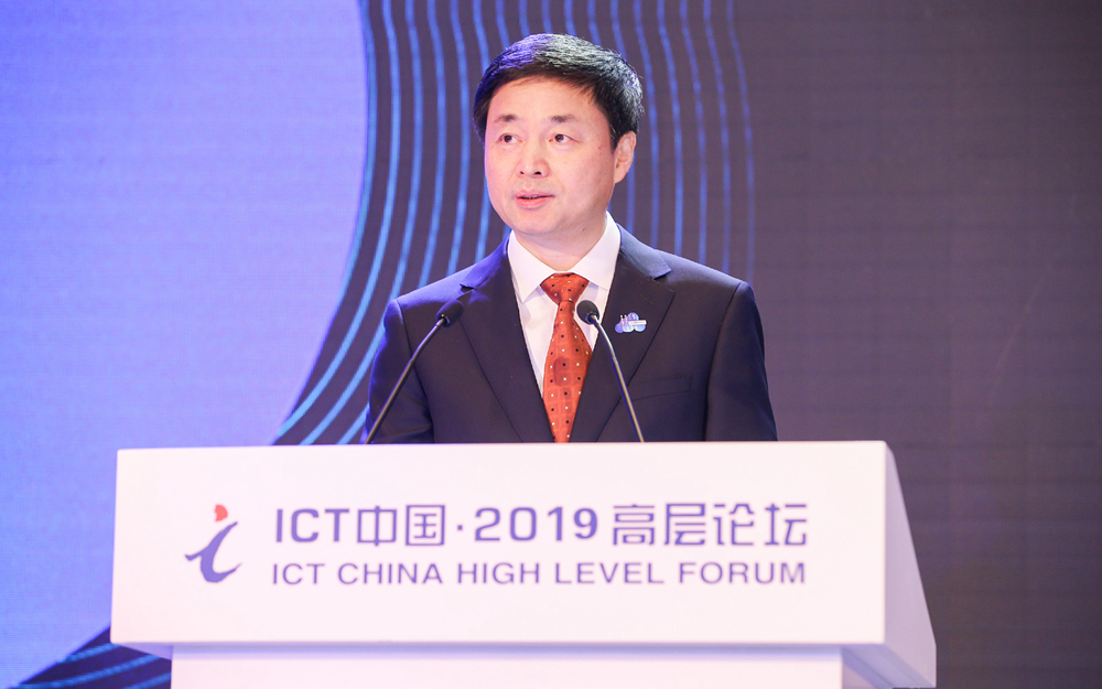 什么叫董事长_董事长办公室图片(3)