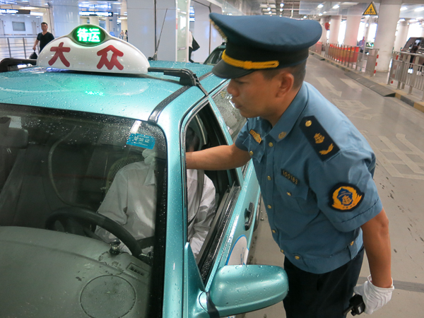 劳动者之歌|他们攻克太空之吻 让国产大飞机上