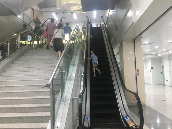 河南省人民医院连续两天停电 患者家属:真的太