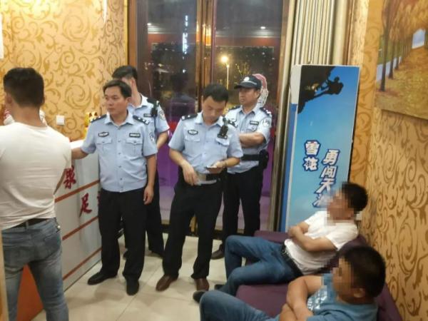 合肥警方捣毁多处涉黄涉赌窝点,两家会所涉嫌