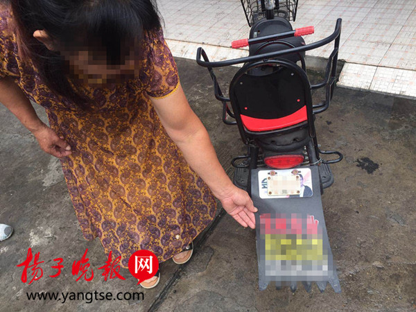 交通事故谎报虚假信息,民警判她肇事逃逸