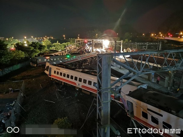 台湾台铁事故致日本制造商股价大跌 台湾高铁