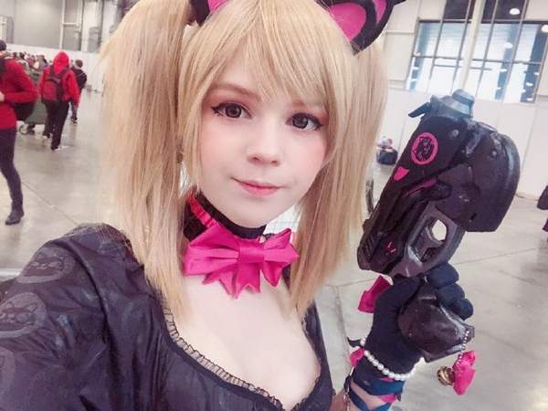 ����COS�������ȷ桷��èD.va �����ɰ�����ǰ��������