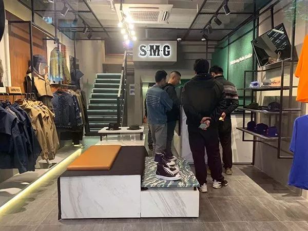 澳门赌场短信病毒_阿P排位上分黑科技 偷钱流德莱文悄然崛起