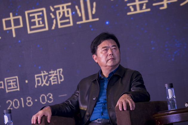 迎驾贡酒老总_迎驾贡酒(2)