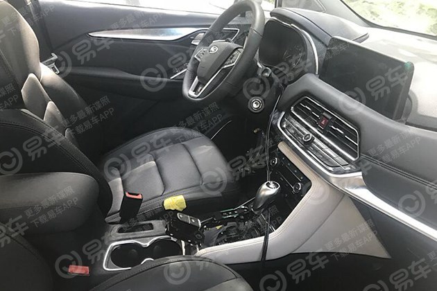 江淮瑞风R3小改款谍照曝光 换装电子手刹+自动驻车