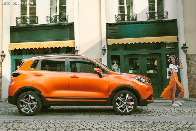 新款长安CS15小SUV 预计3月下旬正式上市