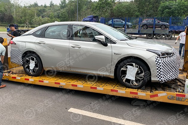 2019成都车展探馆:广汽丰田iA5实车曝光 Aion S姊妹车型
