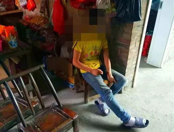 图为涉事嫌疑人