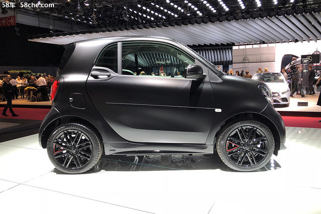 2018巴黎车展 smart EQ fortwo 特别版