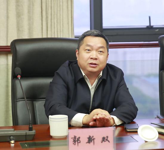 迅达和华帝哪个质量好 - 手绘动画丨一位老三线建设者与“钢铁之城”的70年