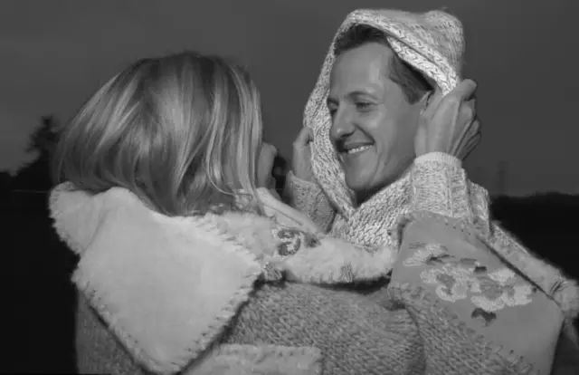 车王舒马赫妻子倾家荡产,5年不离不弃仍等他醒