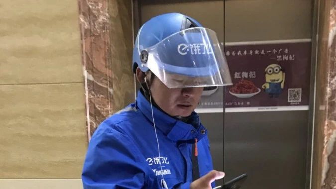 小哥解析:购买服务器的价格及其相关因素 (购臵与购置是什么意思)-优乐评测网