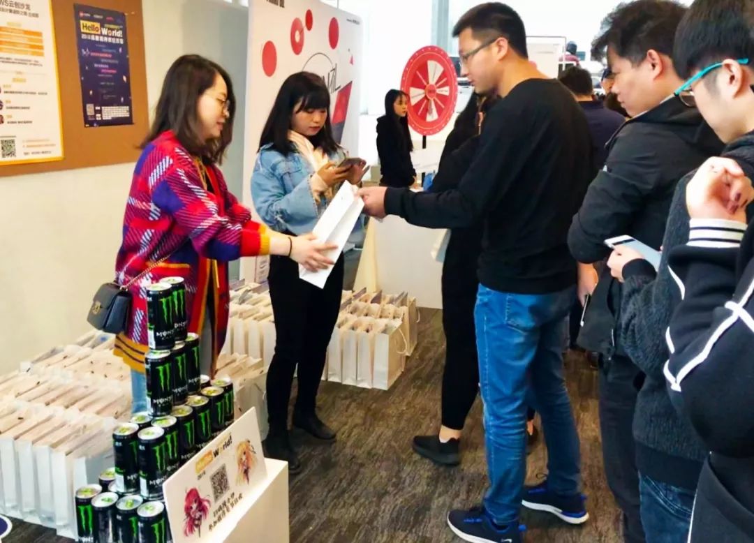 当魔爪遇上程序员,能量饮料原来还能这么喝