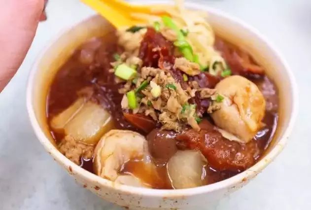 下个月，昆明去香港可以坐高铁啦！只要7个多小时！票价是…