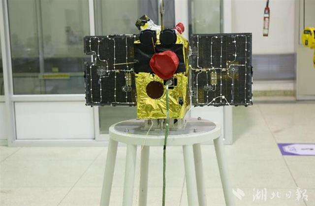 厉害了!湖北造再发力 武汉大学珞珈一号卫