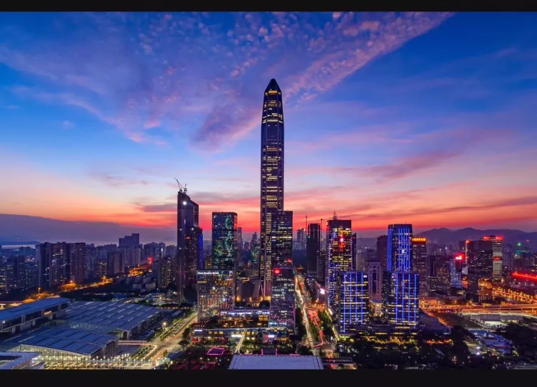 中国平安跻身《福布斯》全球2000强第10位,蝉