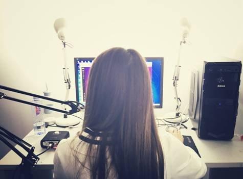 因擅自跳槽拒付227万余元违约金 网络女主播被