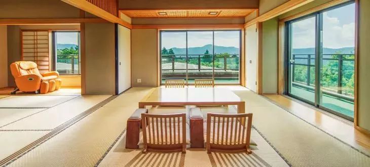 必睡清单 | 看得见富士山的8家温泉酒店,绝美