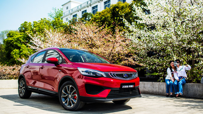 有颜值更有才华 2018款吉利帝豪GS静态体验